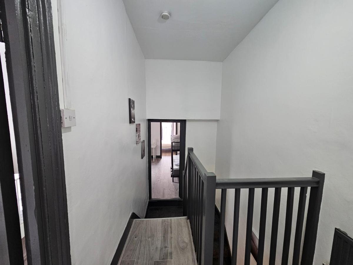 לונדון Family Room Near Queen Mary College מראה חיצוני תמונה