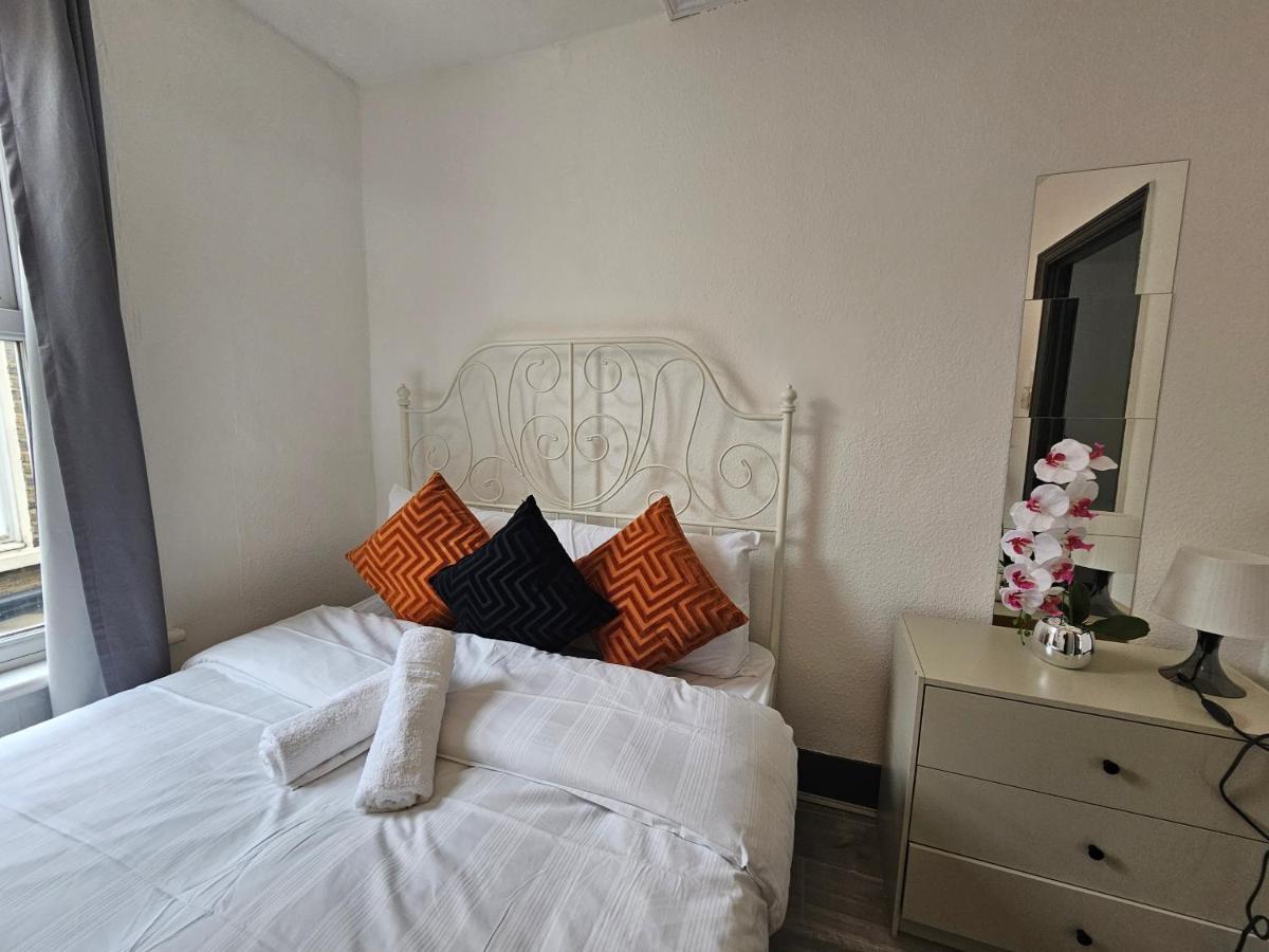 לונדון Family Room Near Queen Mary College מראה חיצוני תמונה