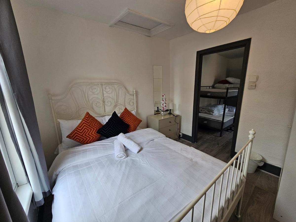 לונדון Family Room Near Queen Mary College מראה חיצוני תמונה