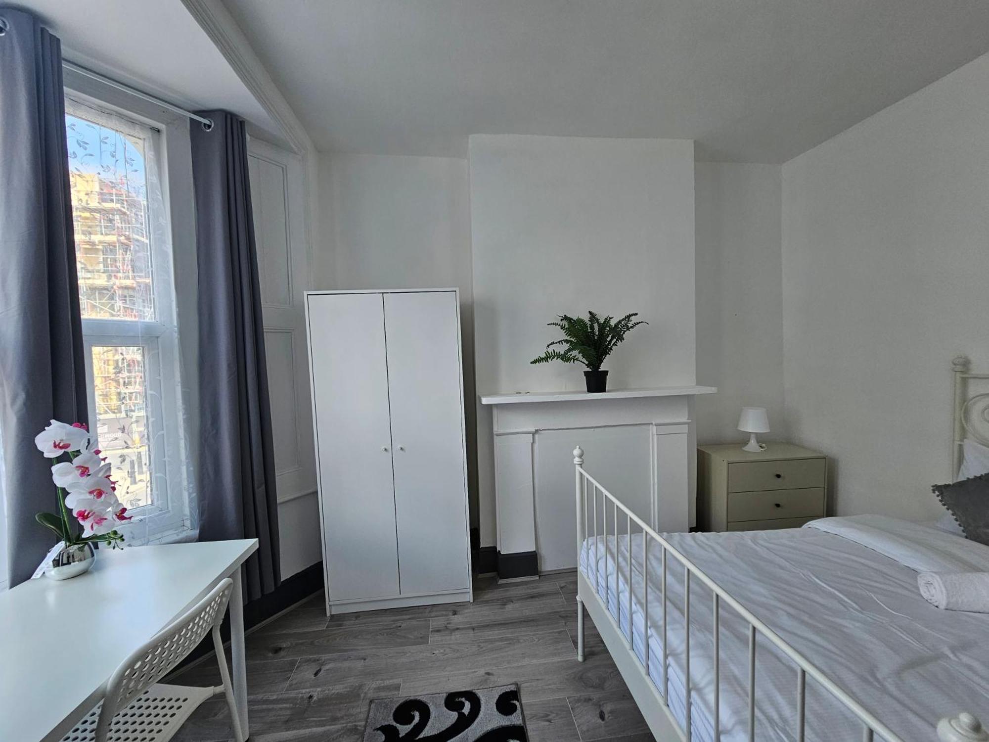 לונדון Family Room Near Queen Mary College מראה חיצוני תמונה