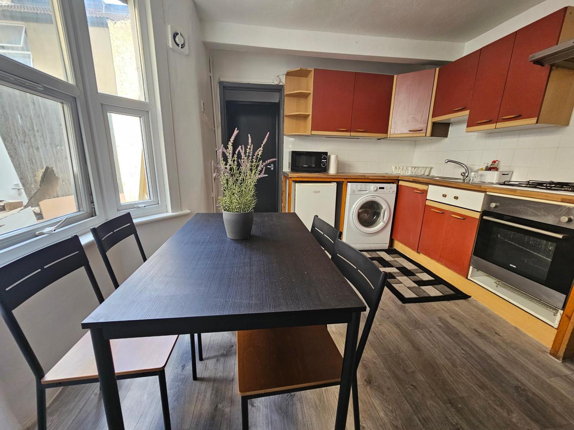 לונדון Family Room Near Queen Mary College מראה חיצוני תמונה